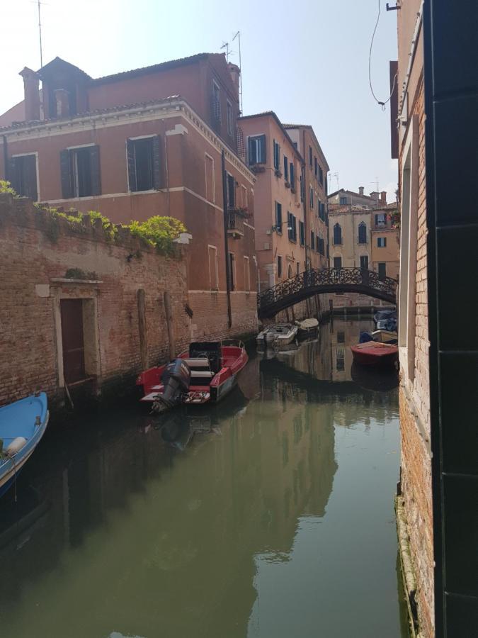 Gondola Show Venice Luaran gambar